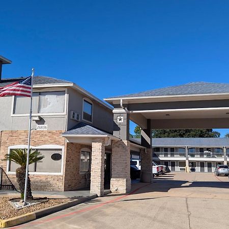 Super 8 By Wyndham Houston/Willowbrook Hwy 249 Экстерьер фото