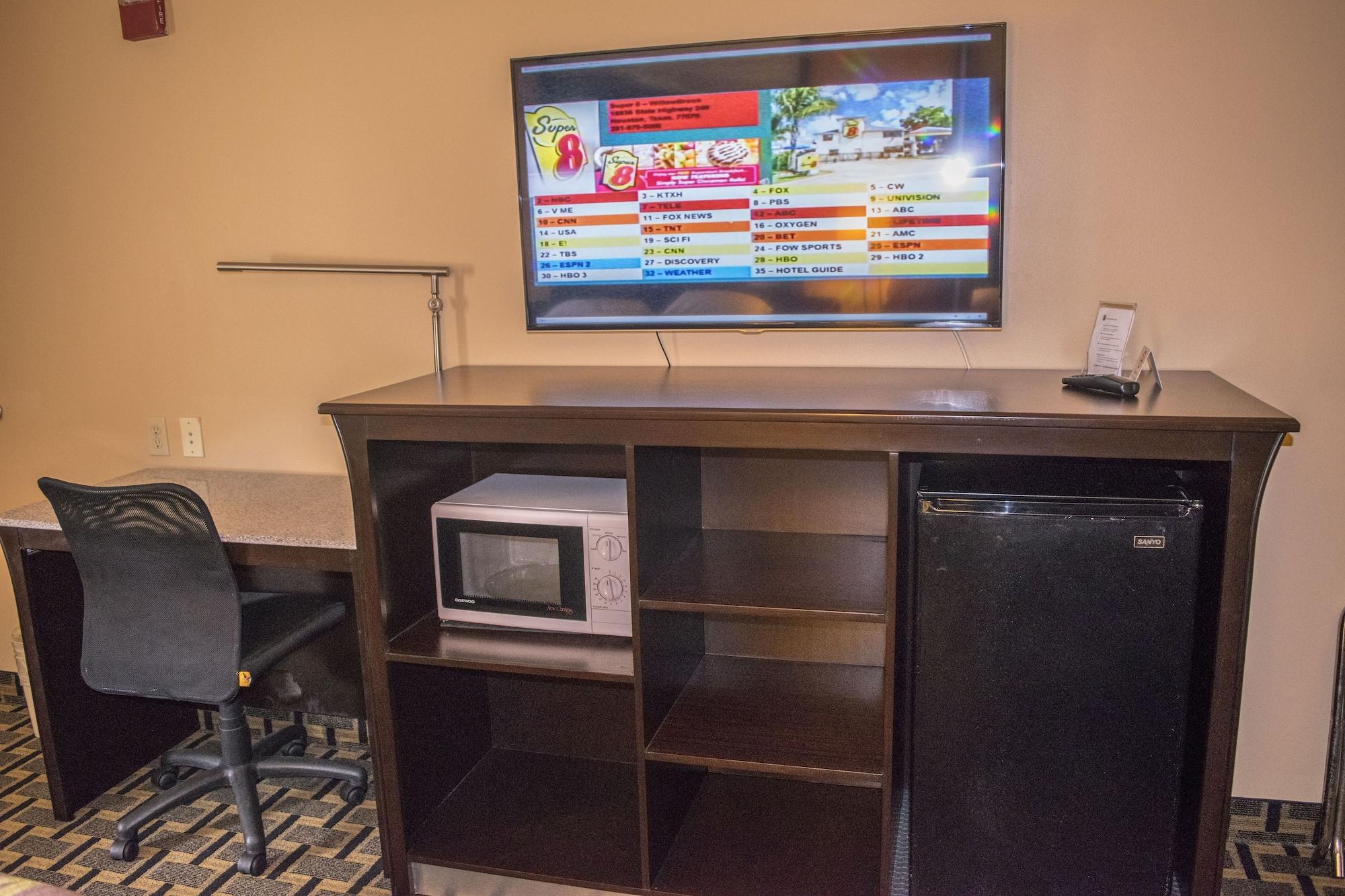 Super 8 By Wyndham Houston/Willowbrook Hwy 249 Экстерьер фото