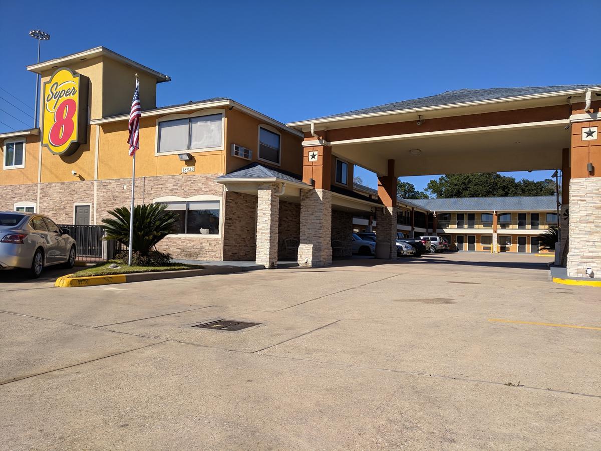 Super 8 By Wyndham Houston/Willowbrook Hwy 249 Экстерьер фото