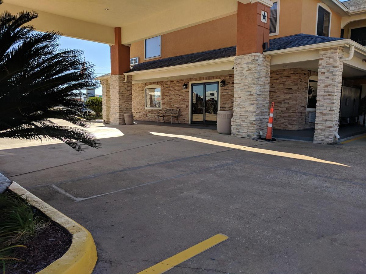 Super 8 By Wyndham Houston/Willowbrook Hwy 249 Экстерьер фото