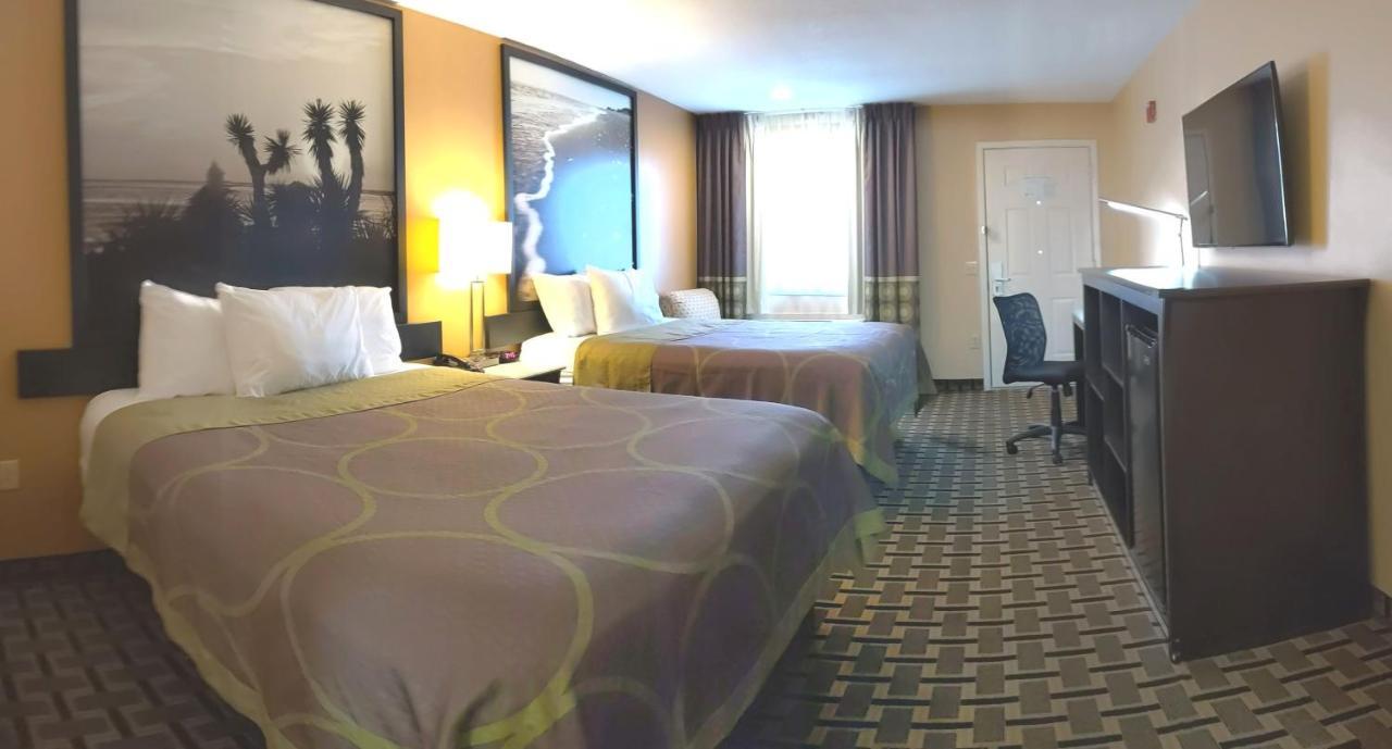 Super 8 By Wyndham Houston/Willowbrook Hwy 249 Экстерьер фото